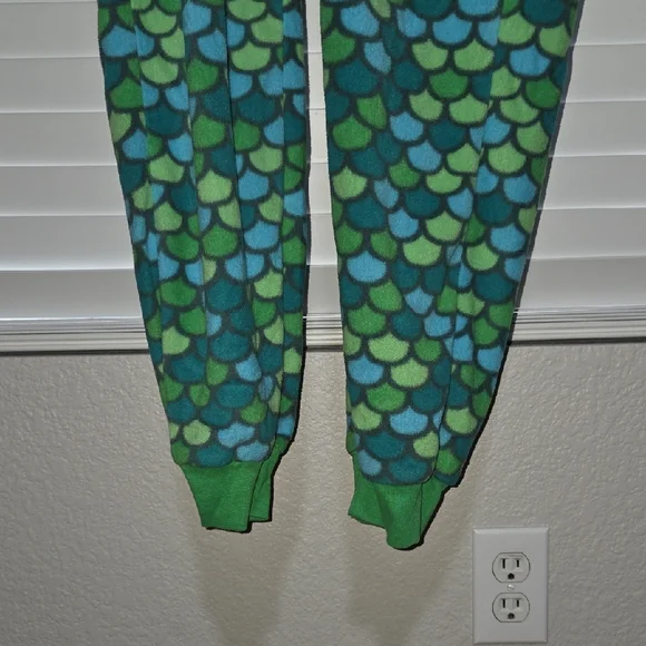 Disney Little Mermaid Costume with Purple and Green - Picture 6 of 11